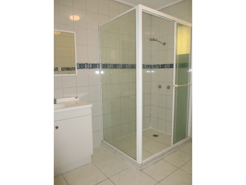 2 Baringa Ave, Logan Central QLD 4114