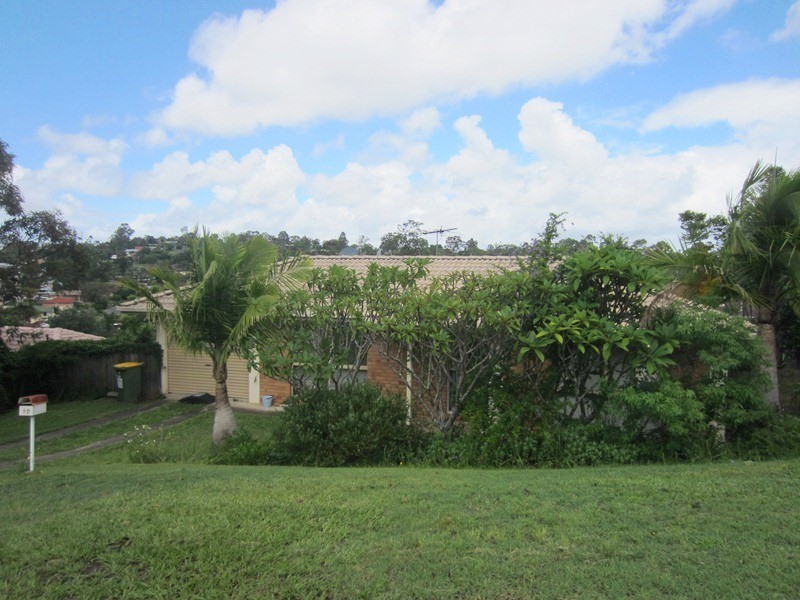 10 Sussanah Tce, Edens Landing QLD 4207