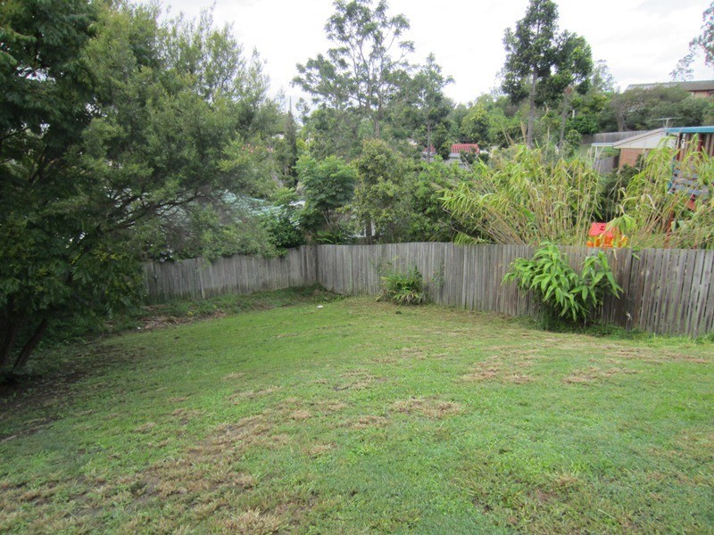 3 Vromans Court, Edens Landing QLD 4207