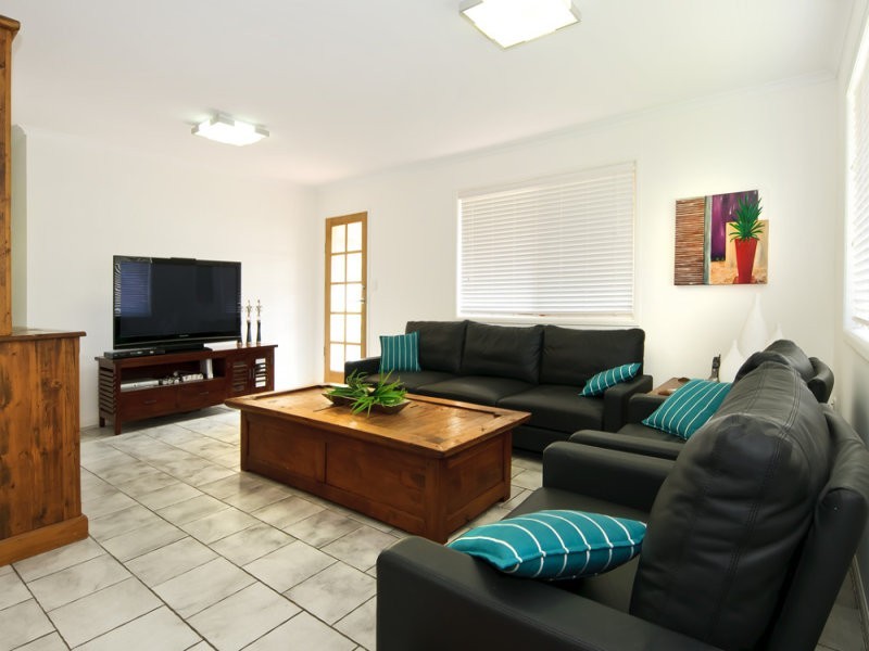 144 Clarks Rd, Loganholme QLD 4129