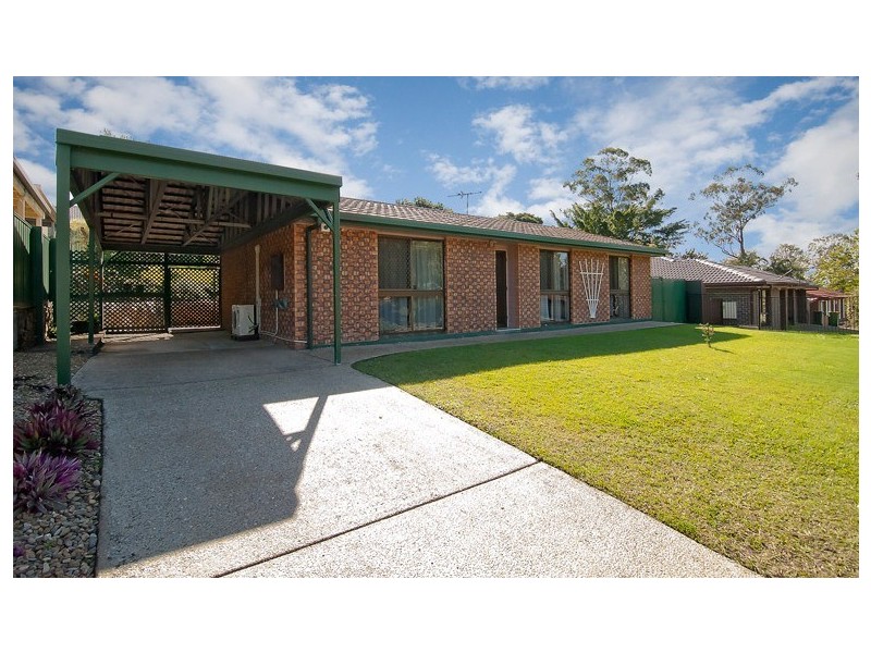34 Avonmore Street, Edens Landing QLD 4207