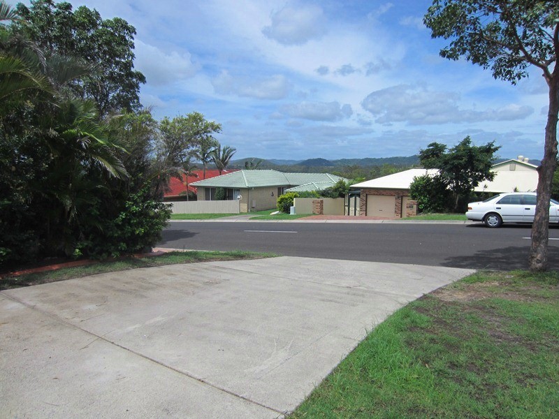 72 Overland Dr, Edens Landing QLD 4207