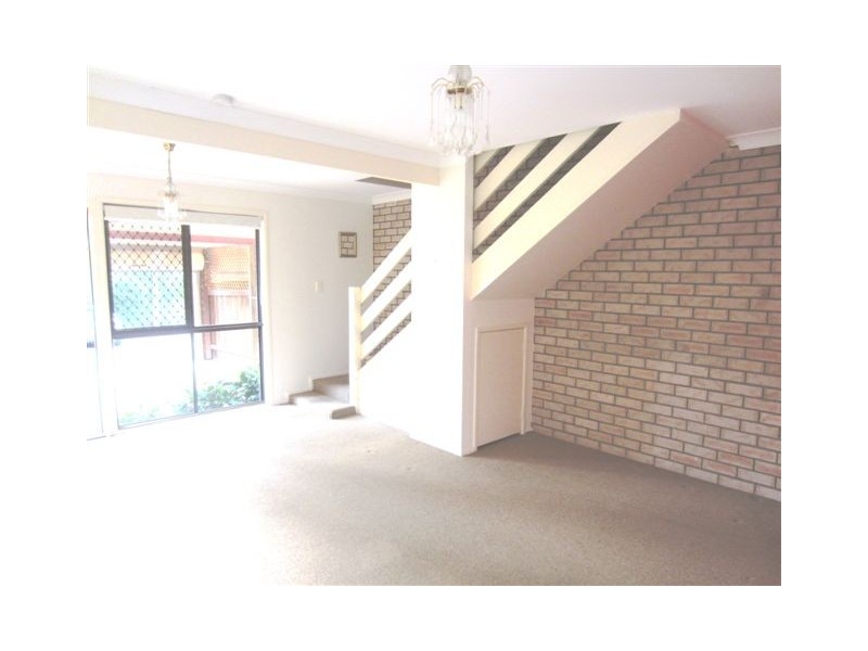 1/15 Woodbeck Street, Beenleigh QLD 4207