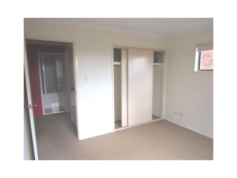 1/15 Woodbeck Street, Beenleigh QLD 4207