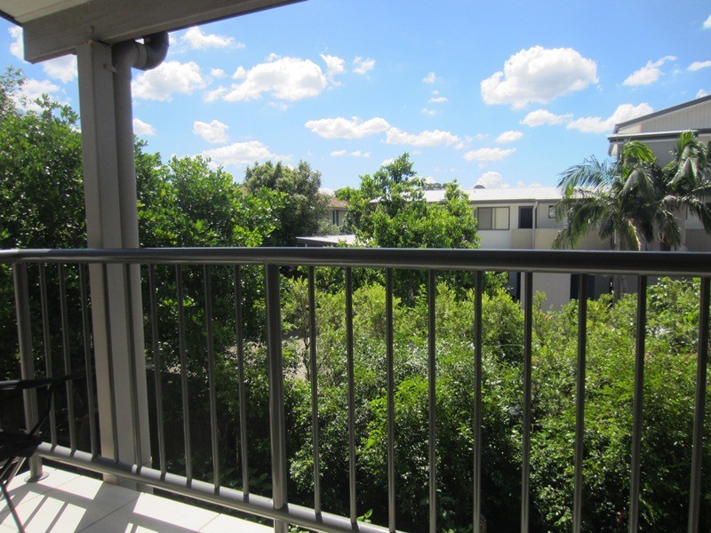 7/44-66 University Drive, Meadowbrook QLD 4131