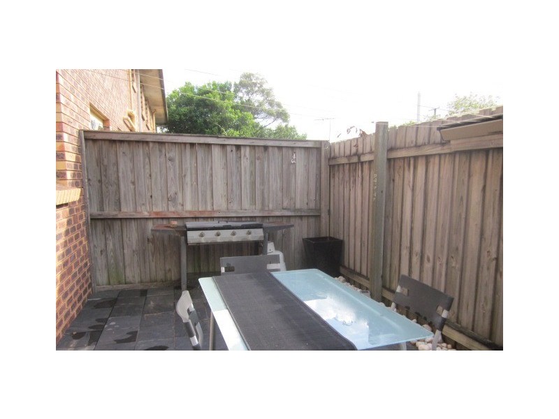 5/2 Cowper Ave, Eagleby QLD 4207