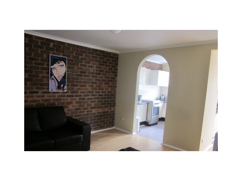 5/2 Cowper Ave, Eagleby QLD 4207