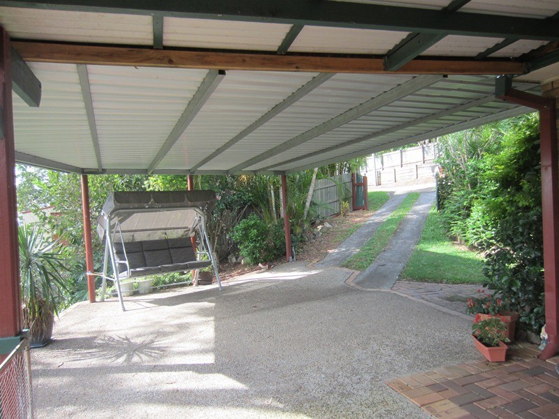 Mount Warren Park QLD 4207