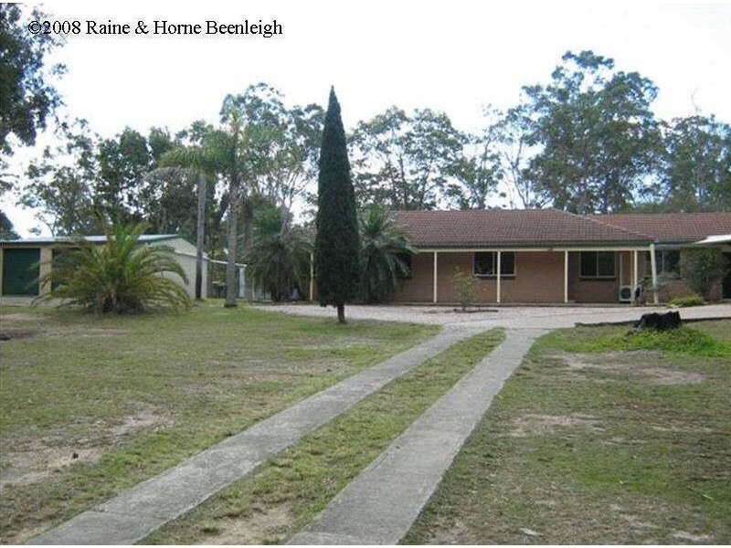 55 Lagoon Road, Carbrook QLD 4130