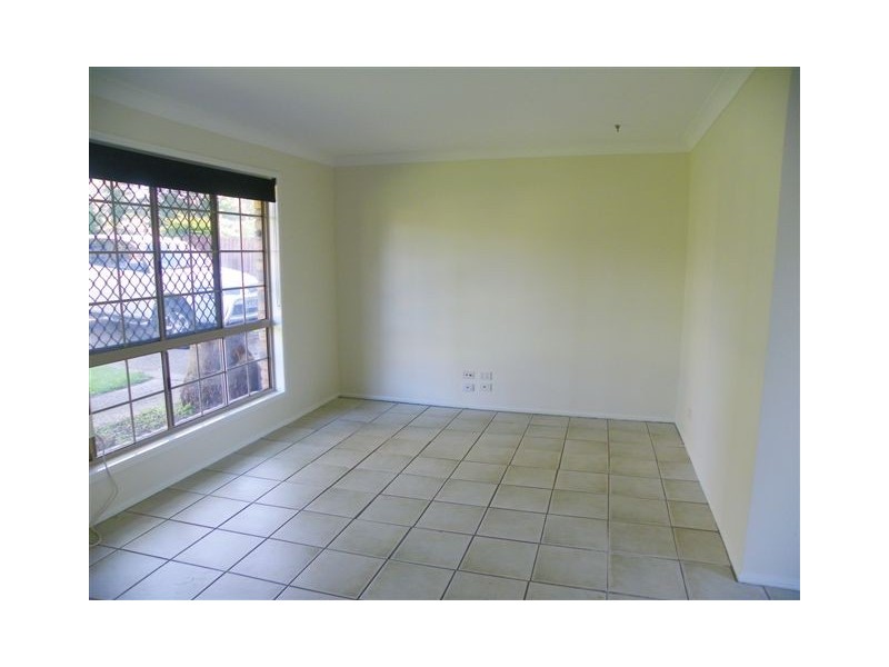 279 Logan St, Eagleby QLD 4207