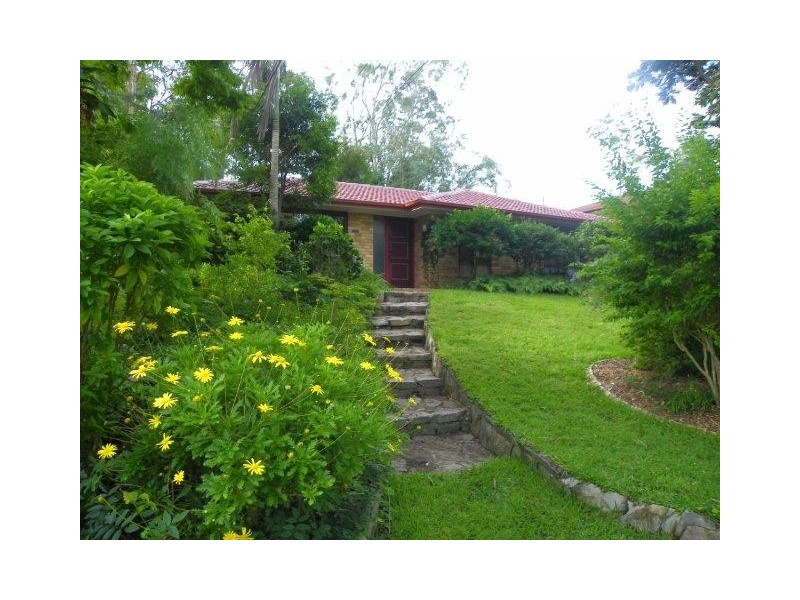 30 Adelong Rd, Shailer Park QLD 4128