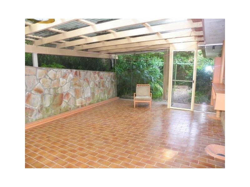 30 Adelong Rd, Shailer Park QLD 4128