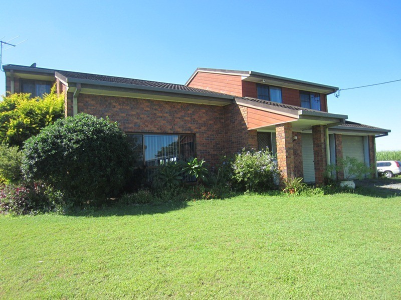 150 School Rd, Woongoolba QLD 4207