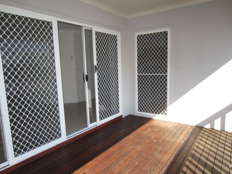 33 Mossman Pde, Waterford QLD 4133
