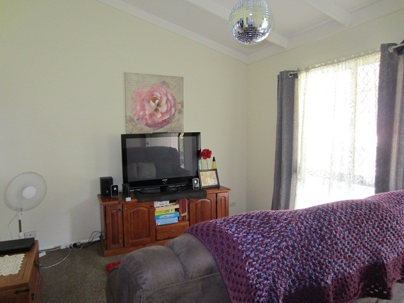 31 Saverin Road, Eagleby QLD 4207