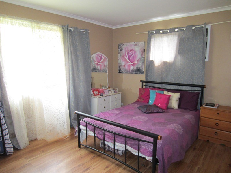 31 Saverin Road, Eagleby QLD 4207