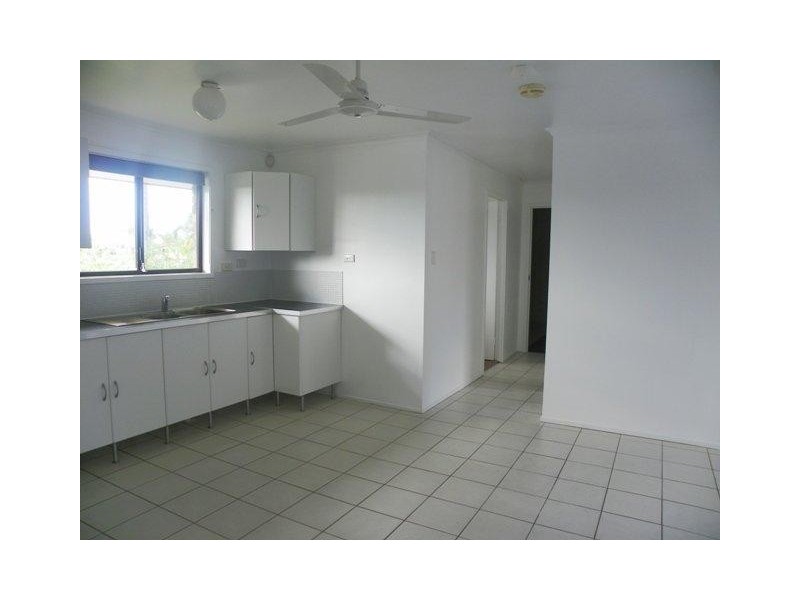 2/17 Linning St, Mount Warren Park QLD 4207