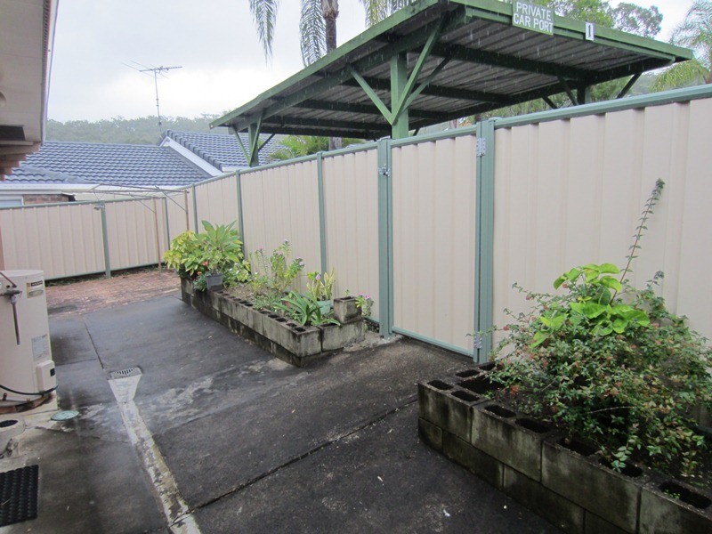 1/19 Ben Lexcen Crt, Mount Warren Park QLD 4207