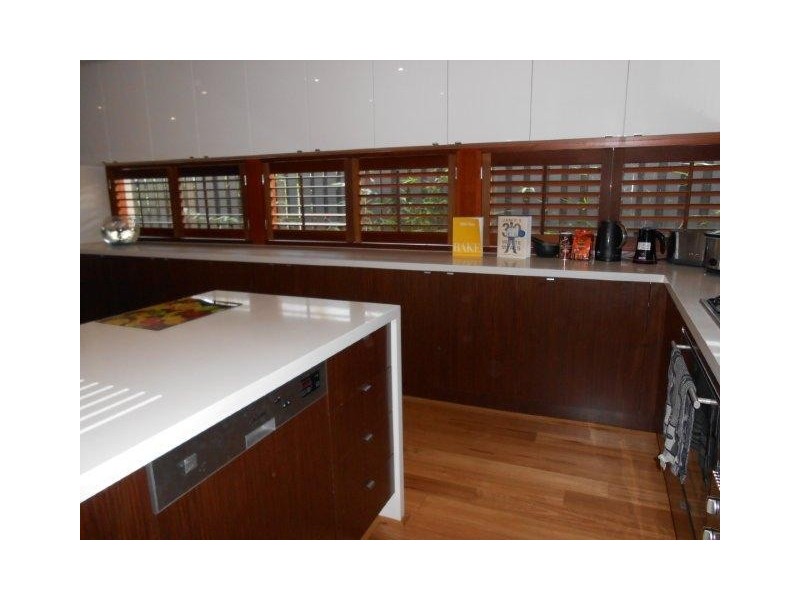 75 Jarvis Rd, Waterford QLD 4133