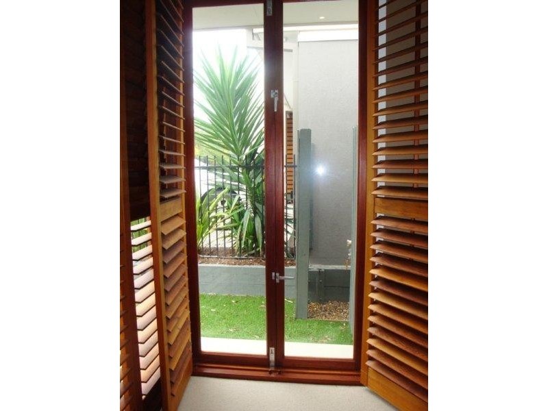 75 Jarvis Rd, Waterford QLD 4133