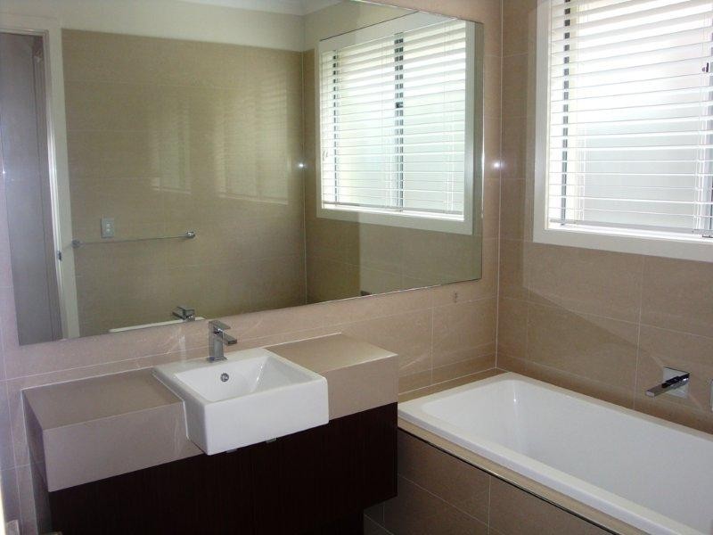 75 Jarvis Rd, Waterford QLD 4133