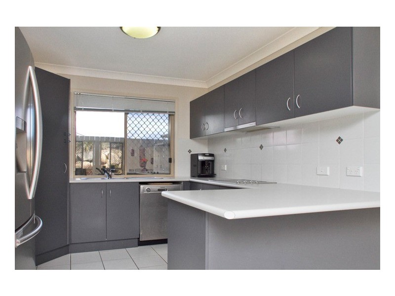 23 Carnarvon Cres, Waterford QLD 4133