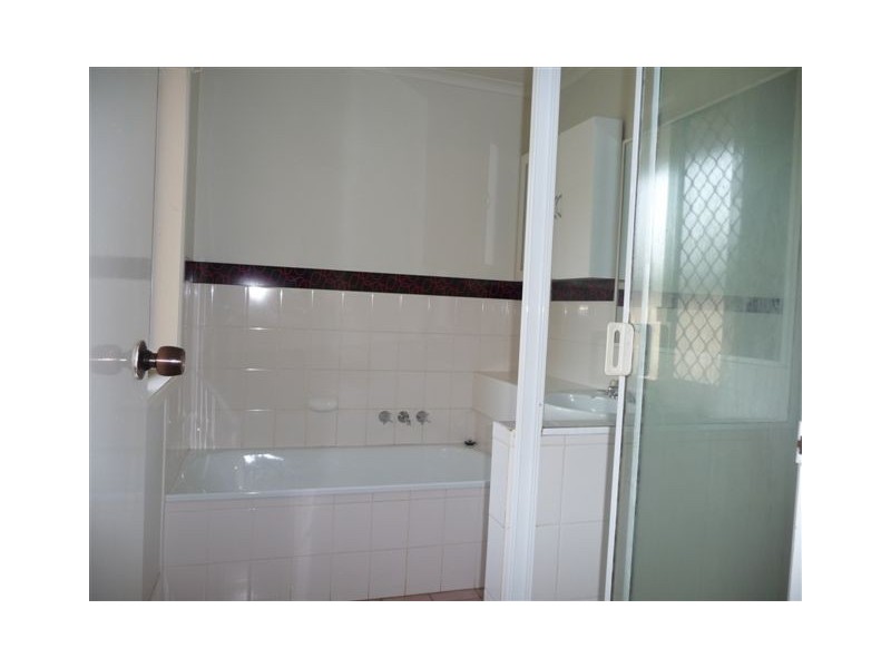 1 Bella Ct, Eagleby QLD 4207