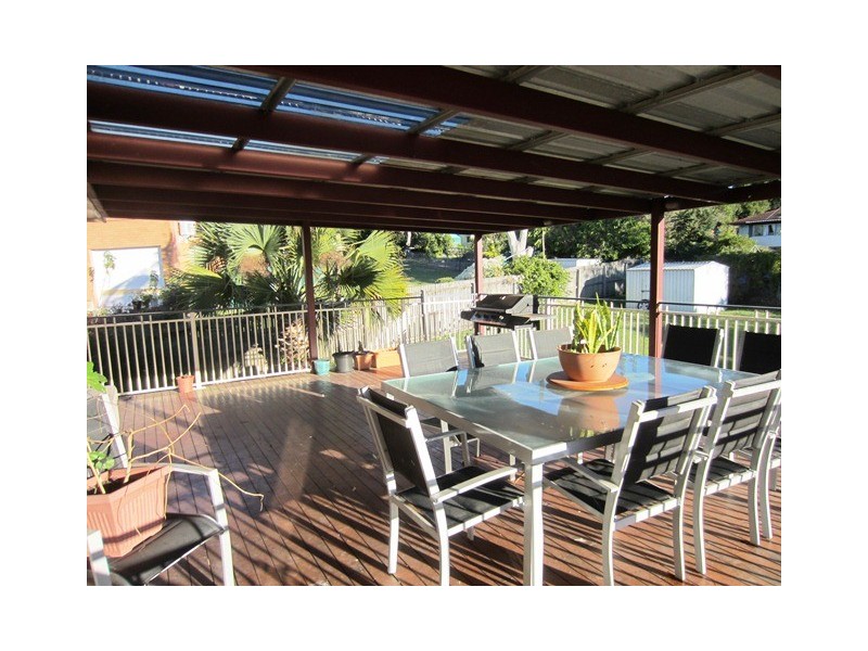 22 Cleves ST, Beenleigh QLD 4207