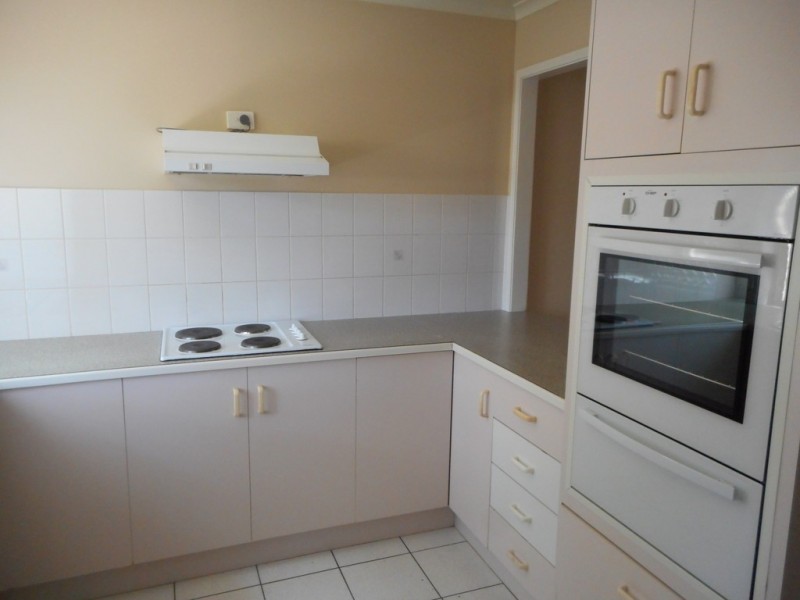 2/43 Maranda St, Shailer Park QLD 4128