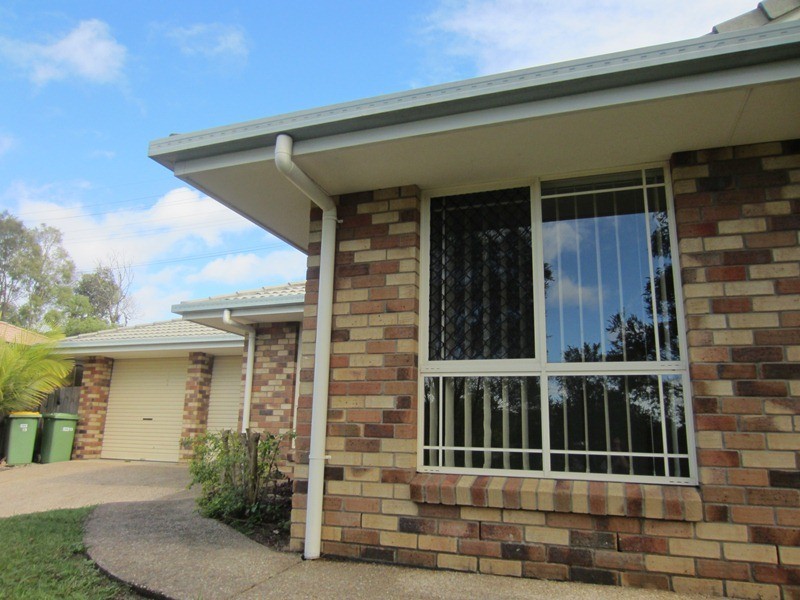 15 Chatfield Street, Edens Landing QLD 4207