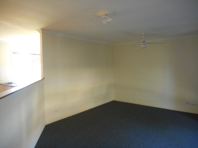 16 Cherry Tree Place, Waterford West QLD 4133