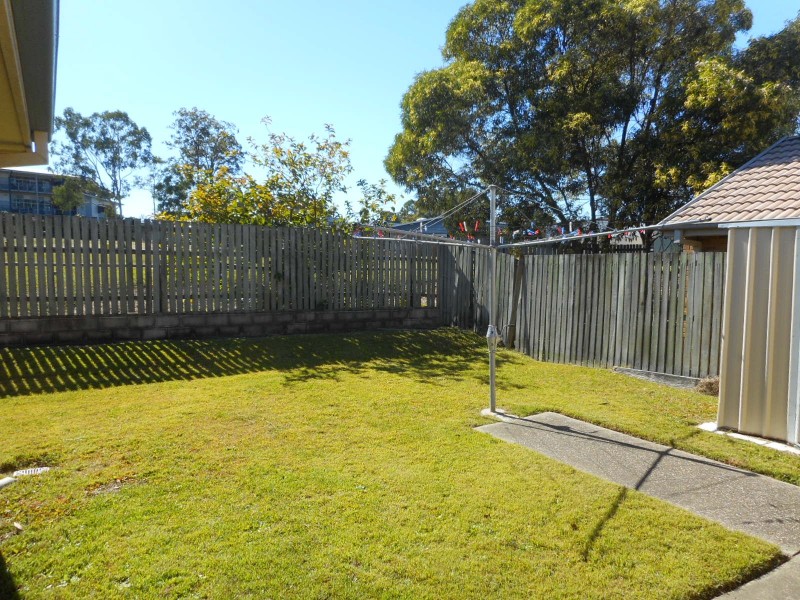 16 Cherry Tree Place, Waterford West QLD 4133
