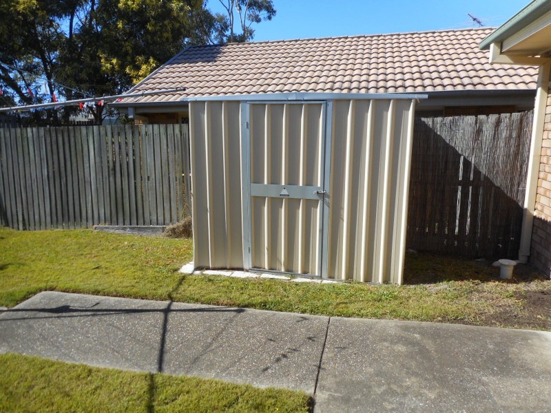 16 Cherry Tree Place, Waterford West QLD 4133