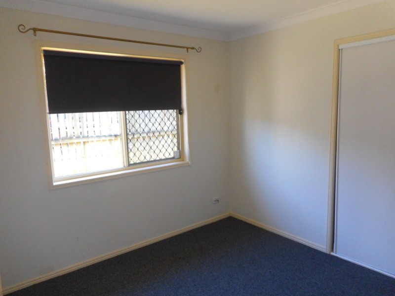 16 Cherry Tree Place, Waterford West QLD 4133