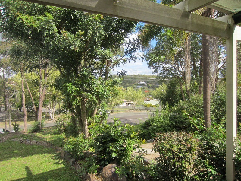 37 Tallagandra Rd, Beenleigh QLD 4207