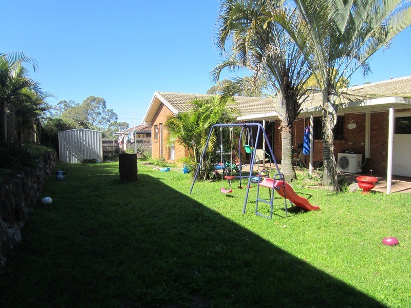 37 Tallagandra Rd, Beenleigh QLD 4207