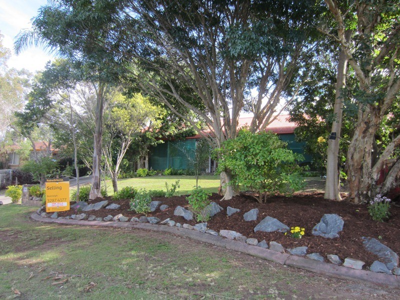 3 Molyu Crt, Mount Warren Park QLD 4207