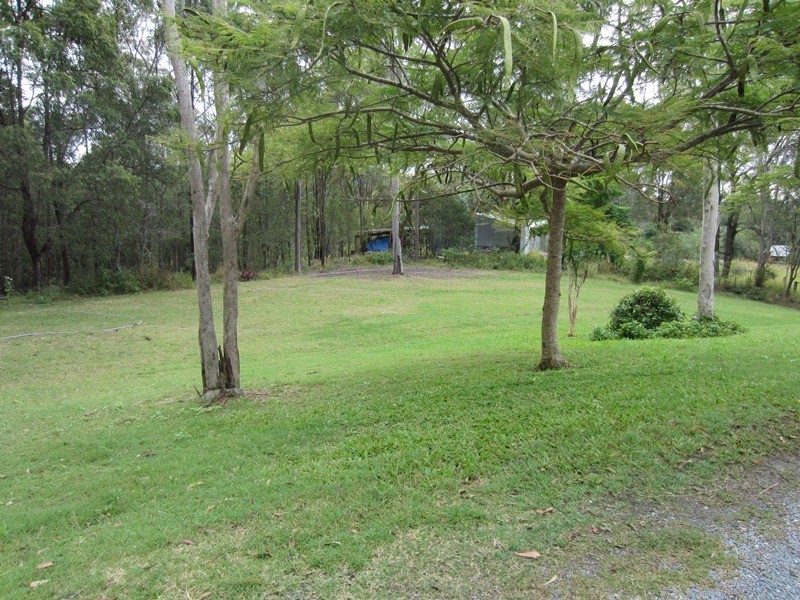 30 Armstrong Rd, Belivah QLD 4207