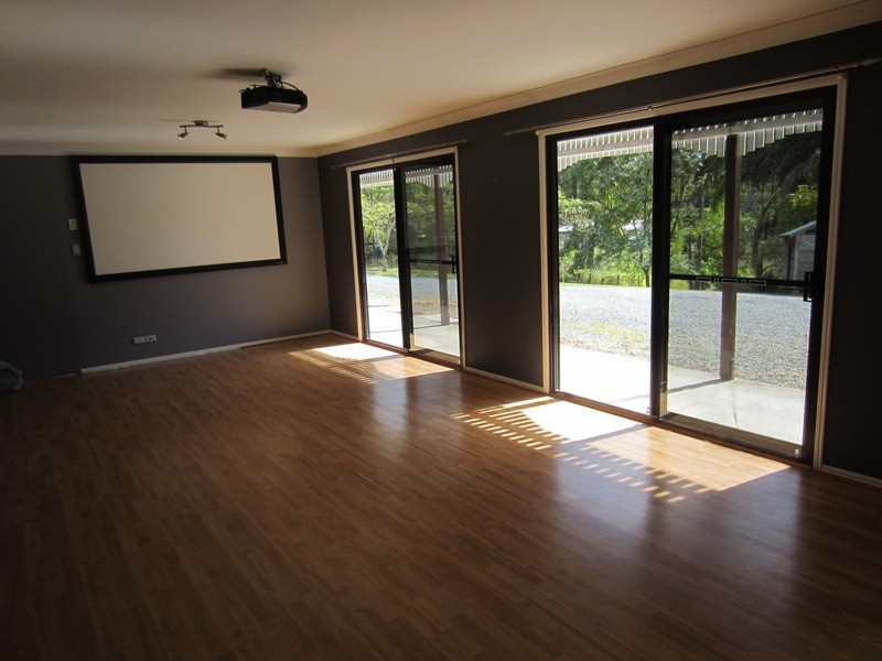 30 Armstrong Rd, Belivah QLD 4207