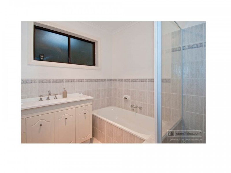 30 Armstrong Rd, Belivah QLD 4207