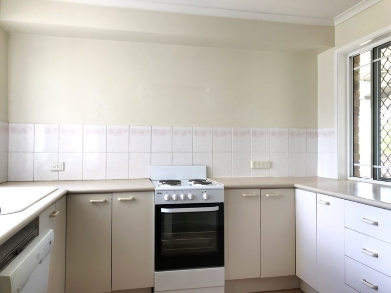 16 Eira Court, Edens Landing QLD 4207