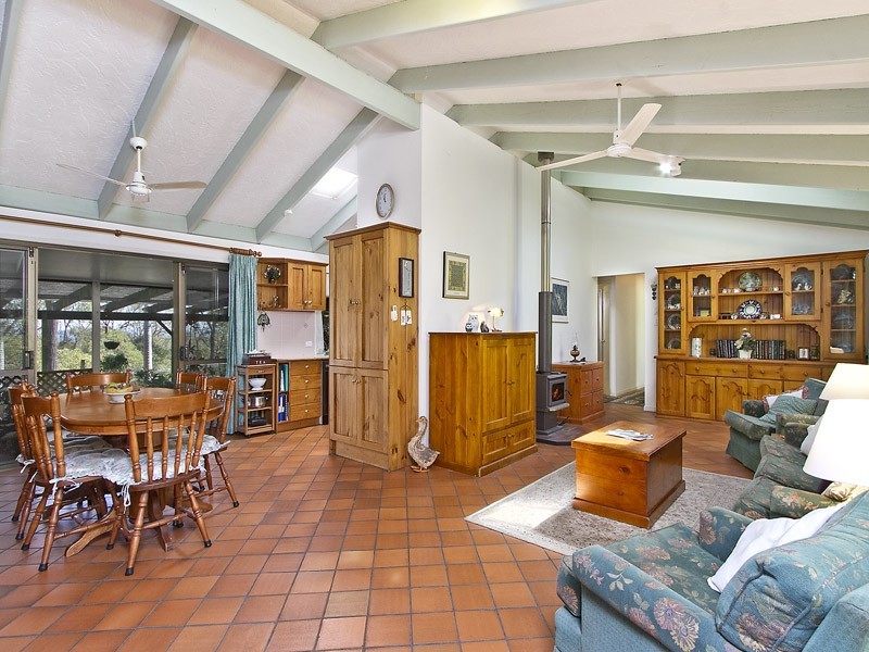 170 Sharton Avenue, Buccan QLD 4207