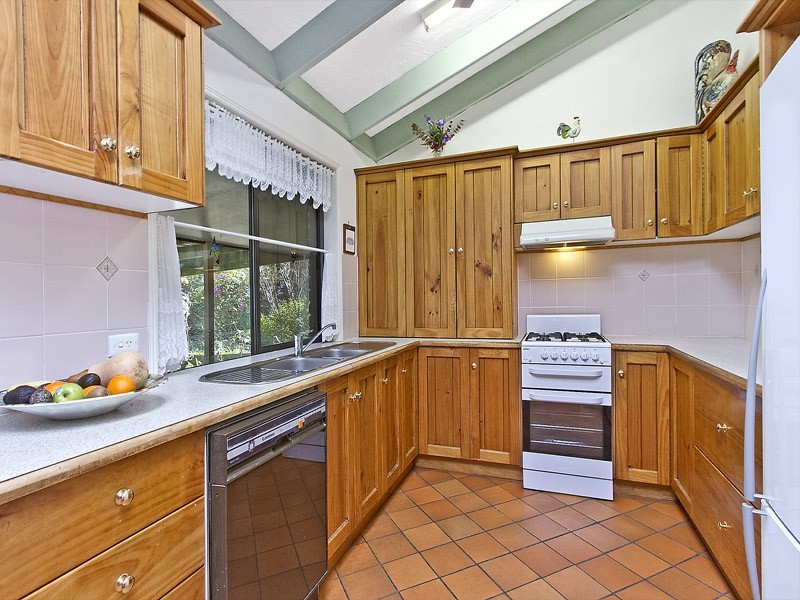 170 Sharton Avenue, Buccan QLD 4207