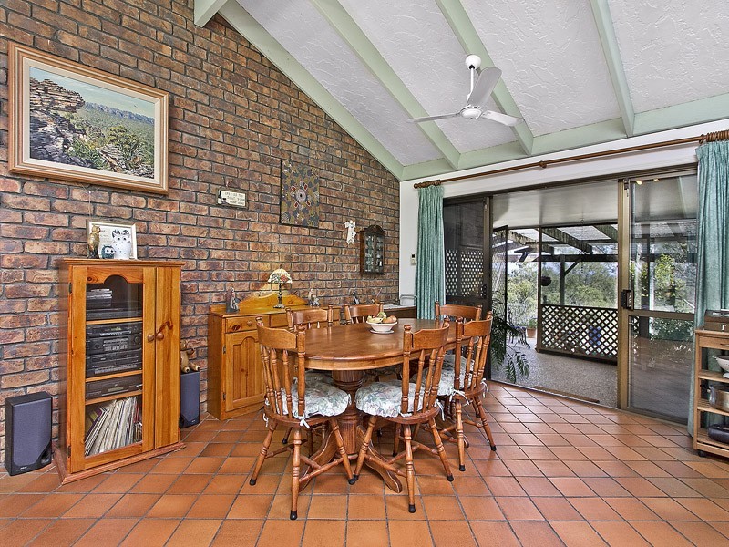 170 Sharton Avenue, Buccan QLD 4207