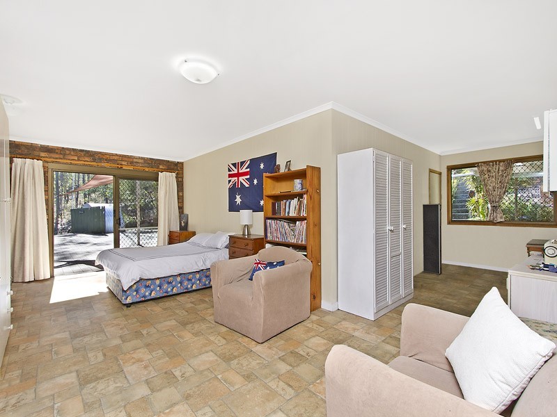 170 Sharton Avenue, Buccan QLD 4207