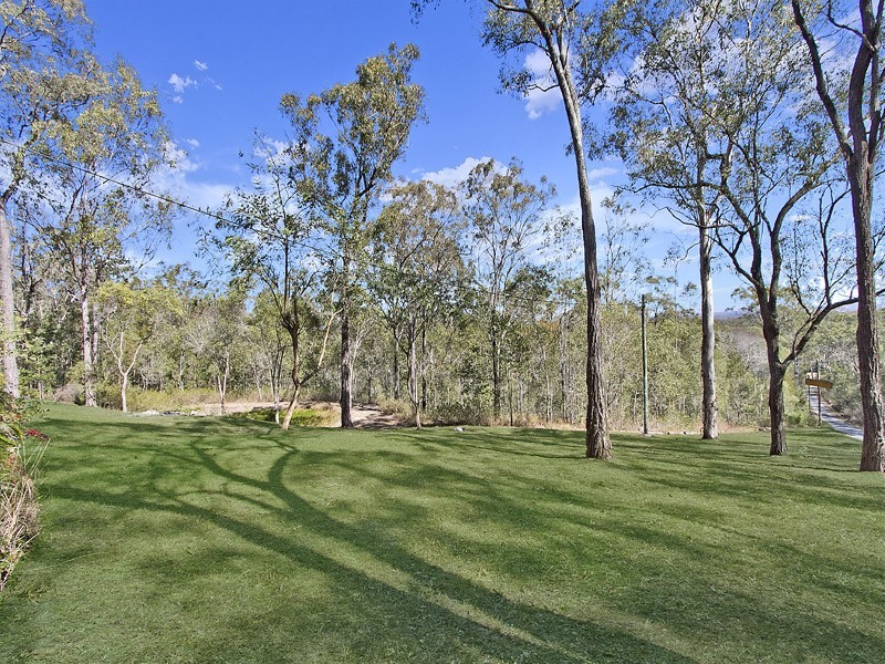 170 Sharton Avenue, Buccan QLD 4207