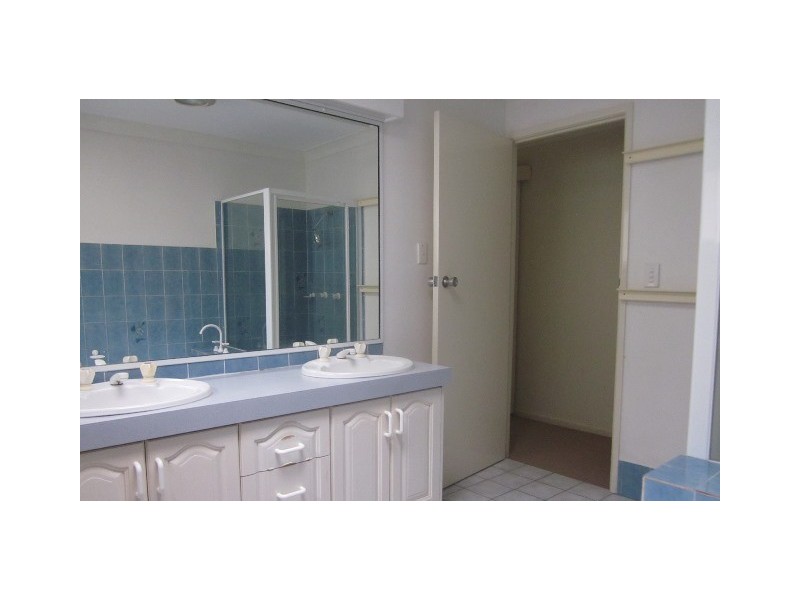 64 Trudy Cres, Cornubia QLD 4130