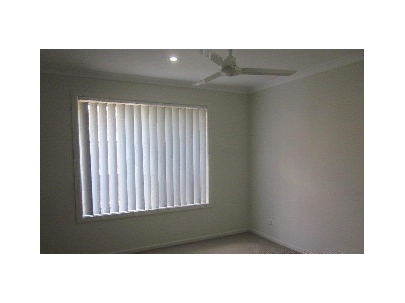 13 Cold Stream Way, Holmview QLD 4207