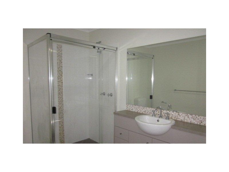 13 Cold Stream Way, Holmview QLD 4207