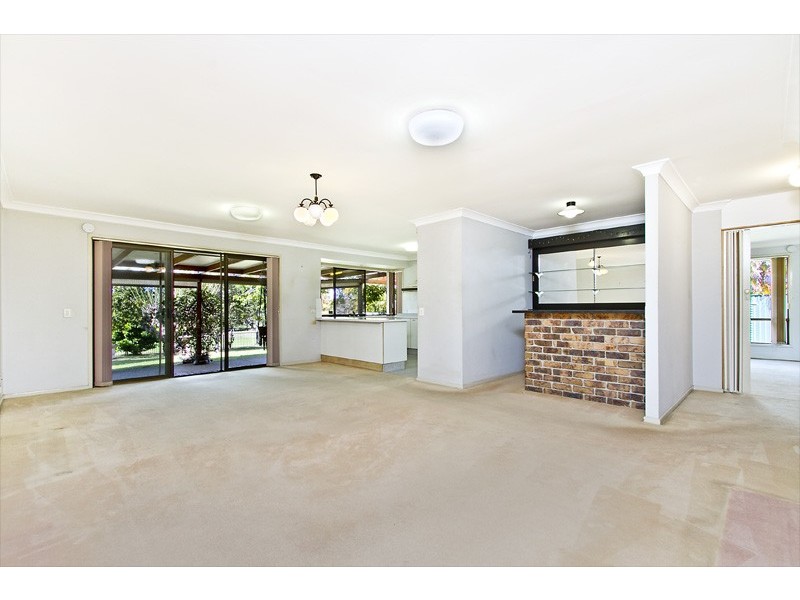 9 Anna Louise Tce, Windaroo QLD 4207